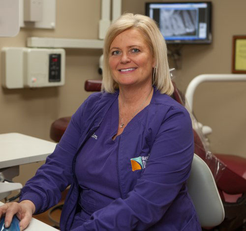 Kim, Dental Hygienist